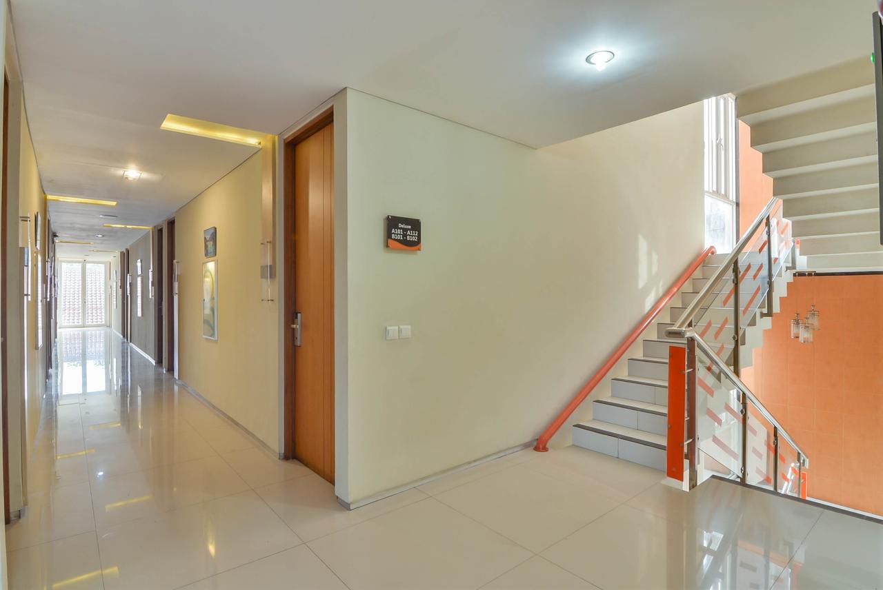 Image Hotel And Resto Bandung Exterior foto